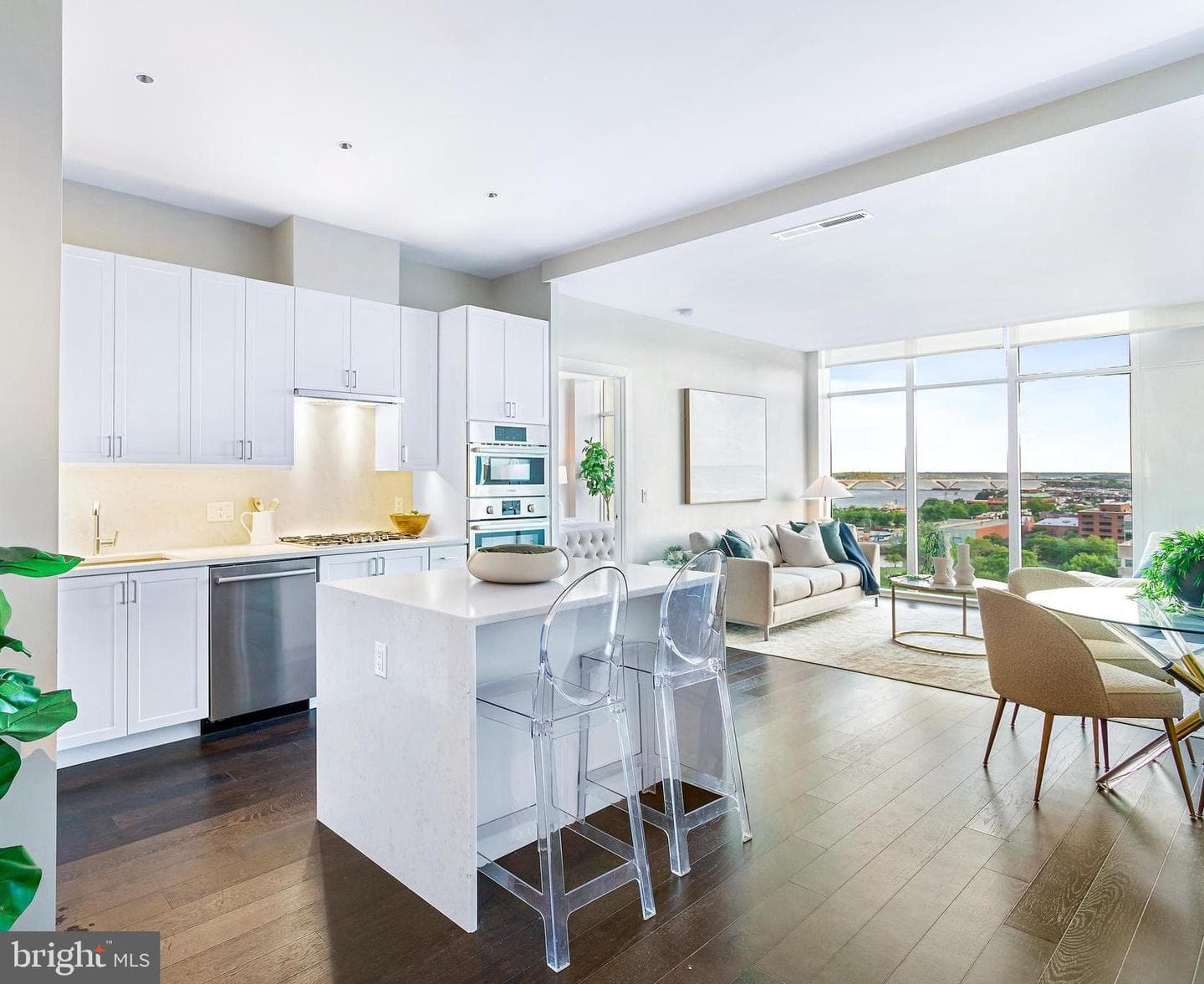 925 N Fairfax Street #1205 photo 1