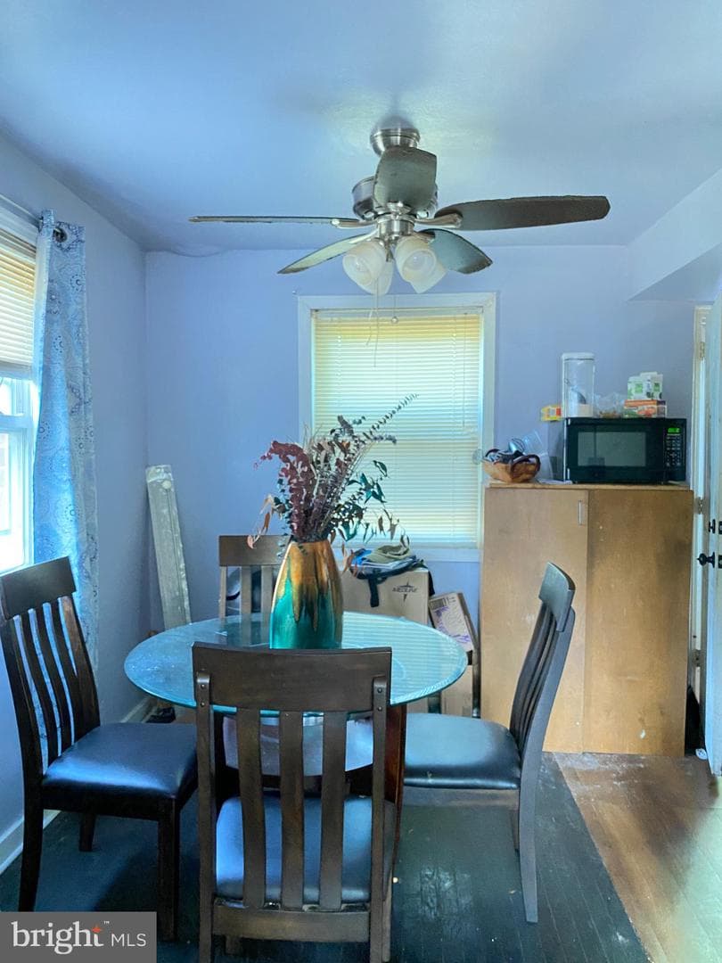 547 E Duncan Avenue photo 4