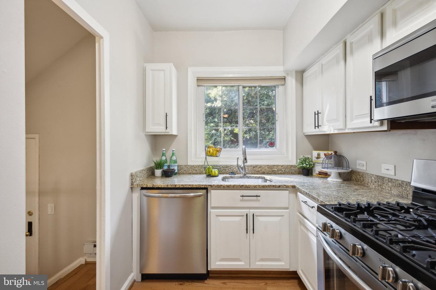 1320 Martha Custis Drive photo 10