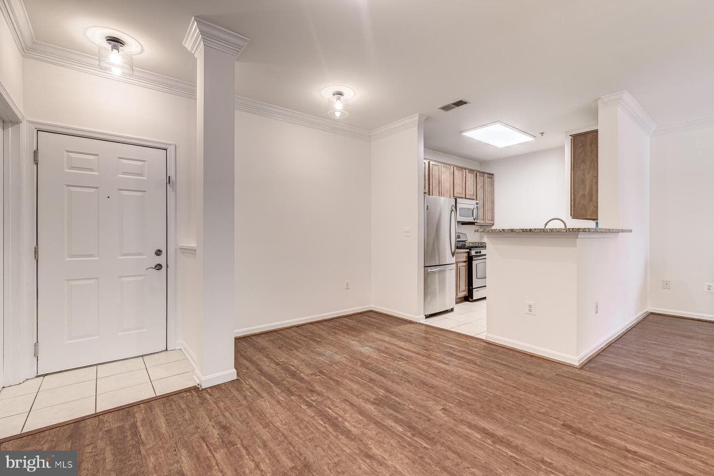 4870 Eisenhower Avenue #108 photo 18