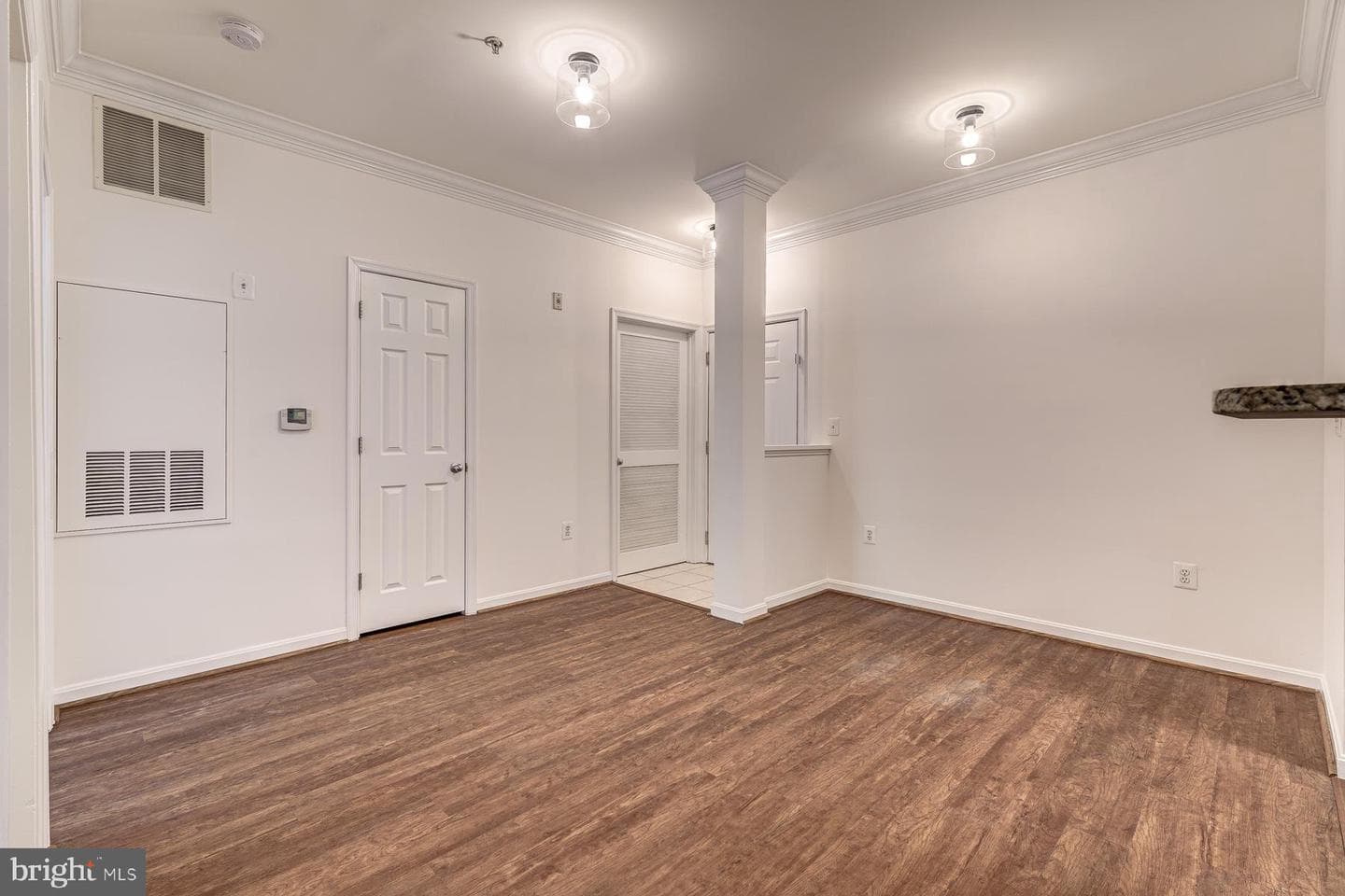 4870 Eisenhower Avenue #108 photo 19