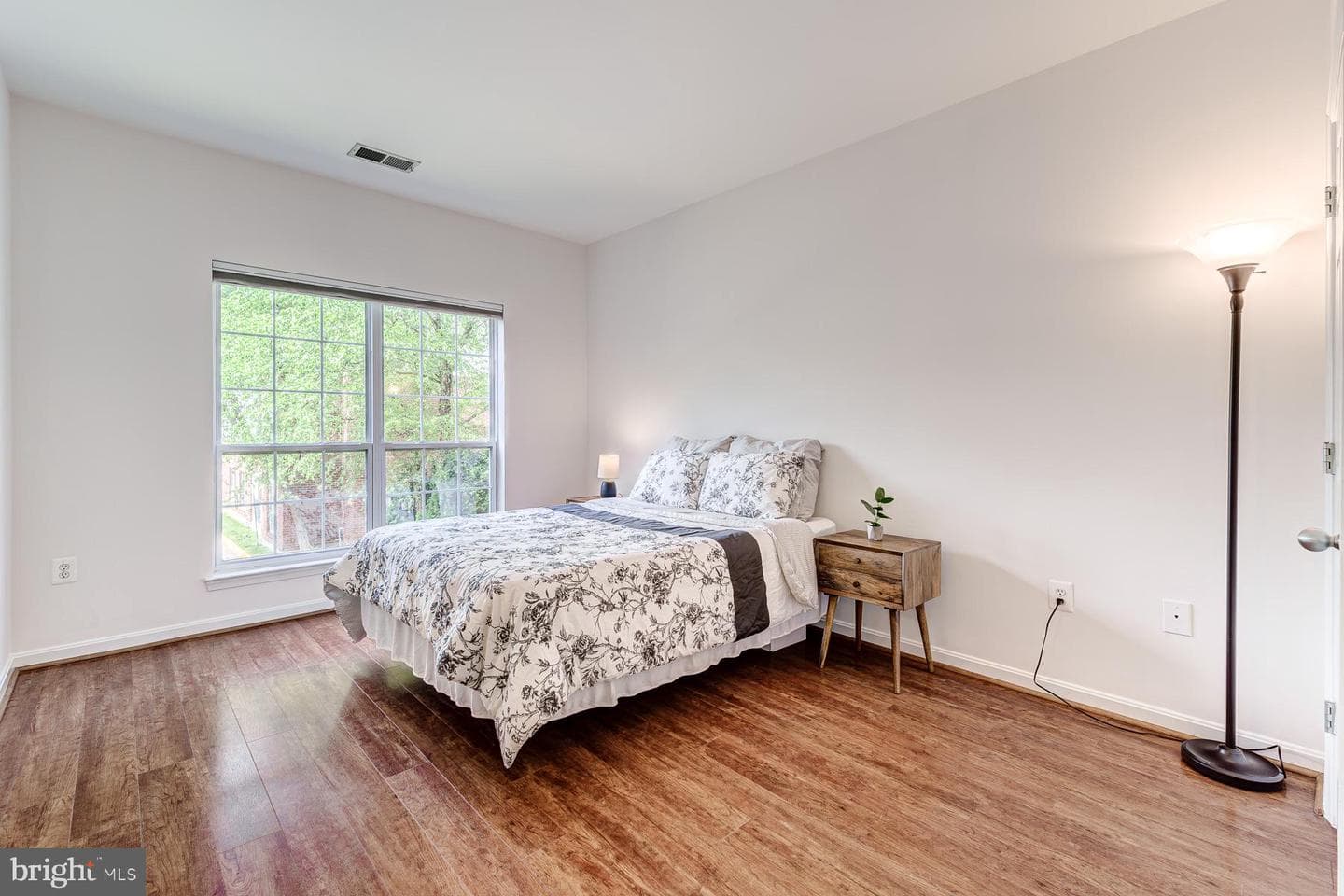 4870 Eisenhower Avenue #108 photo 5