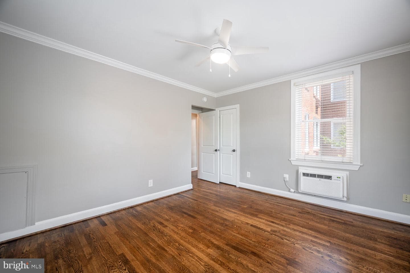922 S Washington Street #203 photo 10