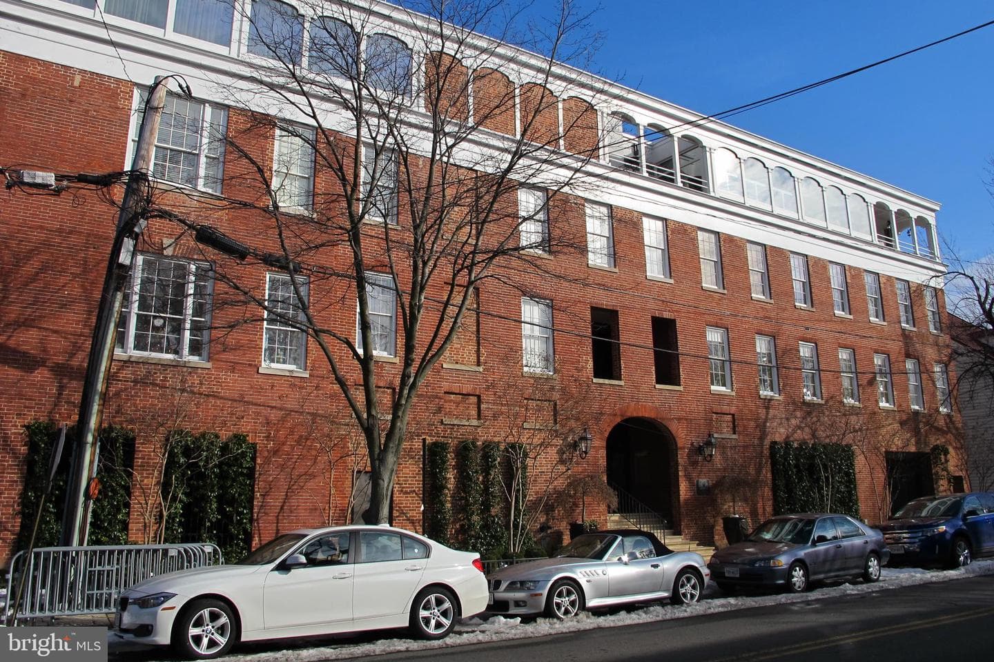200 S Fairfax Street #7 photo 19