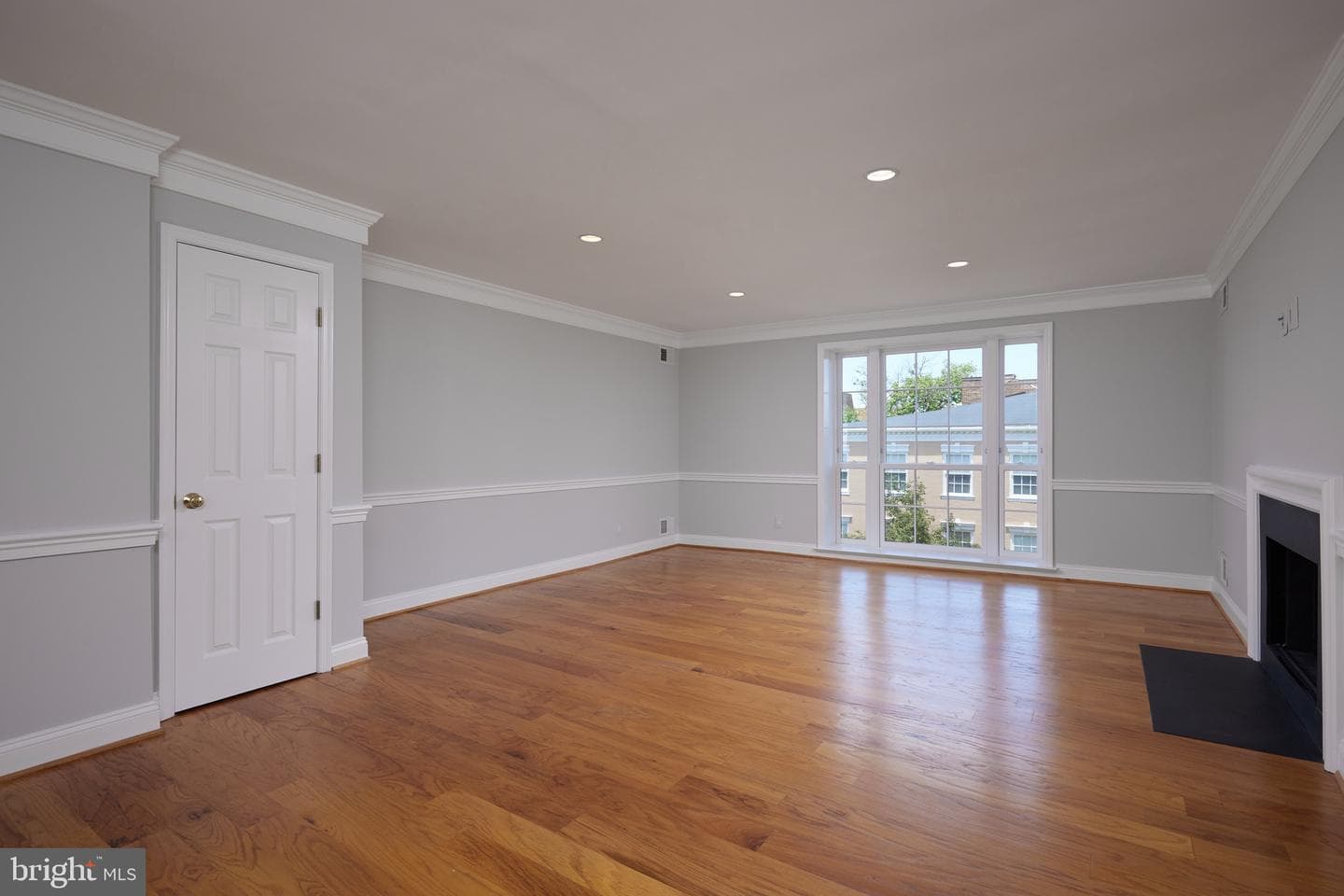 200 S Fairfax Street #7 photo 7