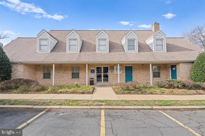5909 Quantrell Avenue #102 photo 12