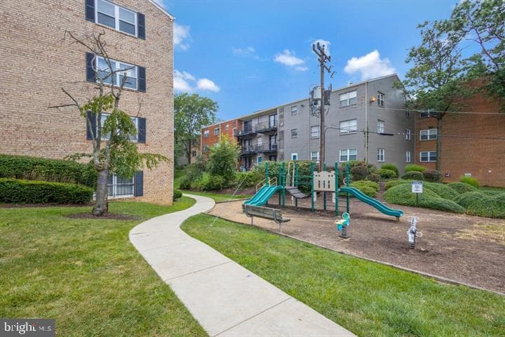 5909 Quantrell Avenue #102 photo 15