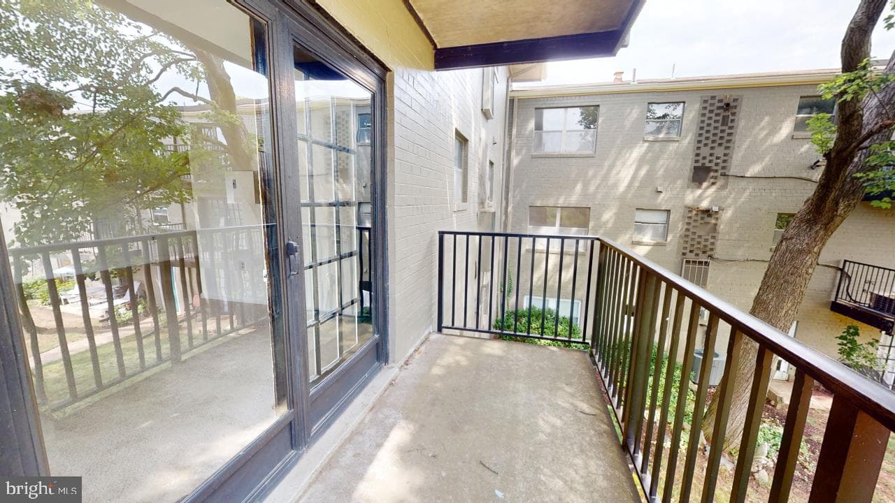 5909 Quantrell Avenue #102 photo 9