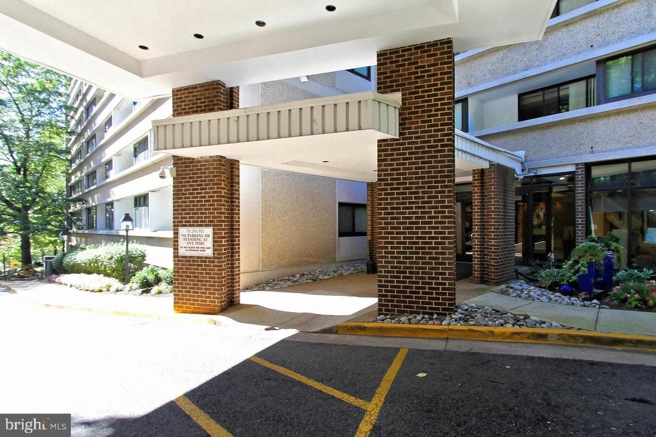 5911 Edsall Road #606 photo 3