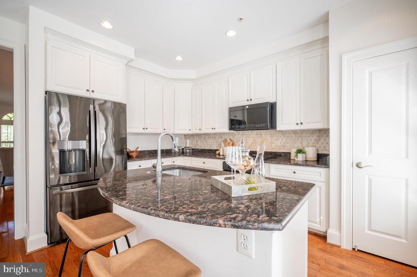 416 Euille Street photo 10