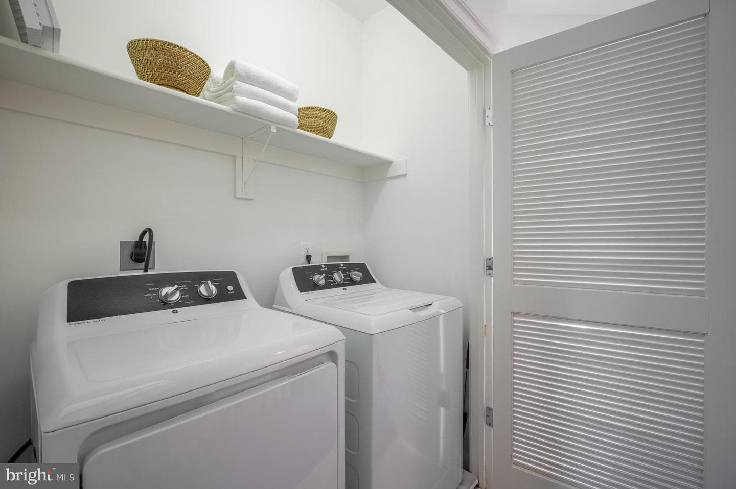 416 Euille Street photo 18