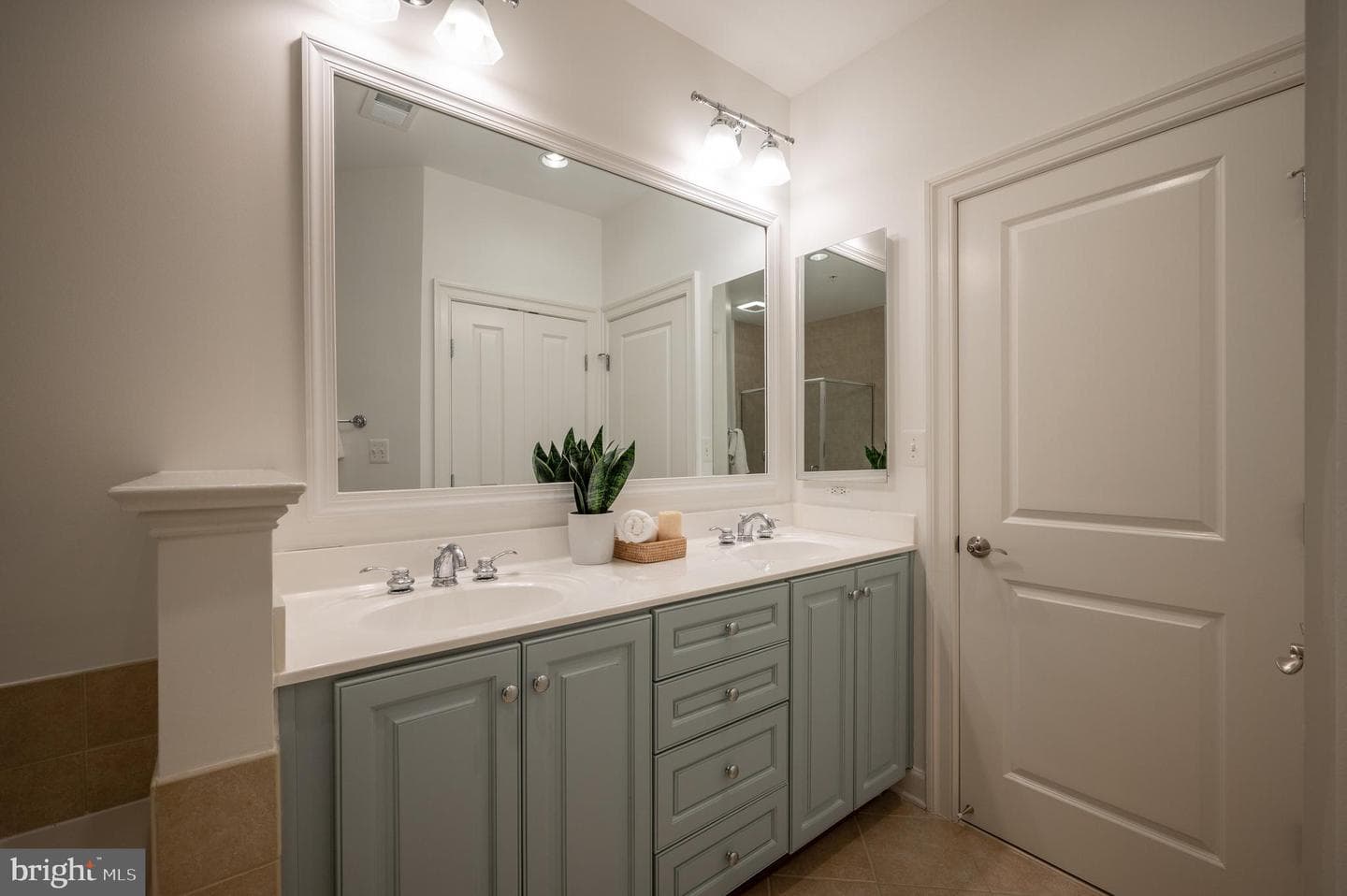 416 Euille Street photo 23