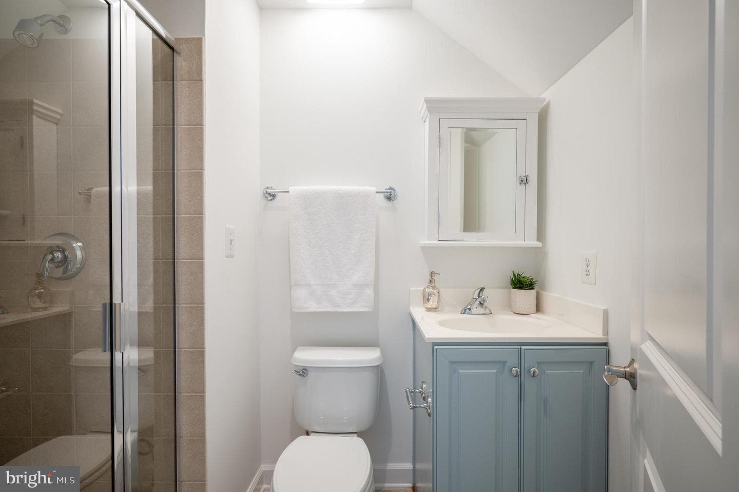 416 Euille Street photo 37