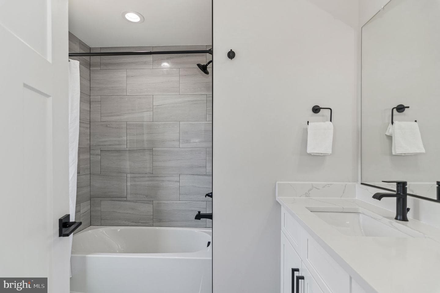 6338 Stevenson Avenue photo 38