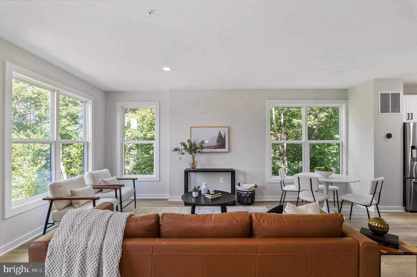 6338 Stevenson Avenue photo 7