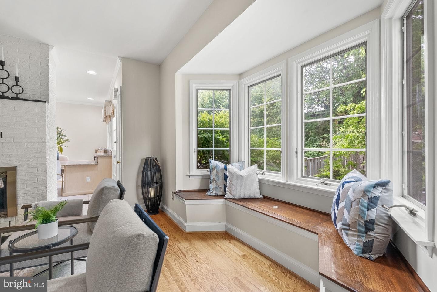 501 Hilltop Terrace photo 10