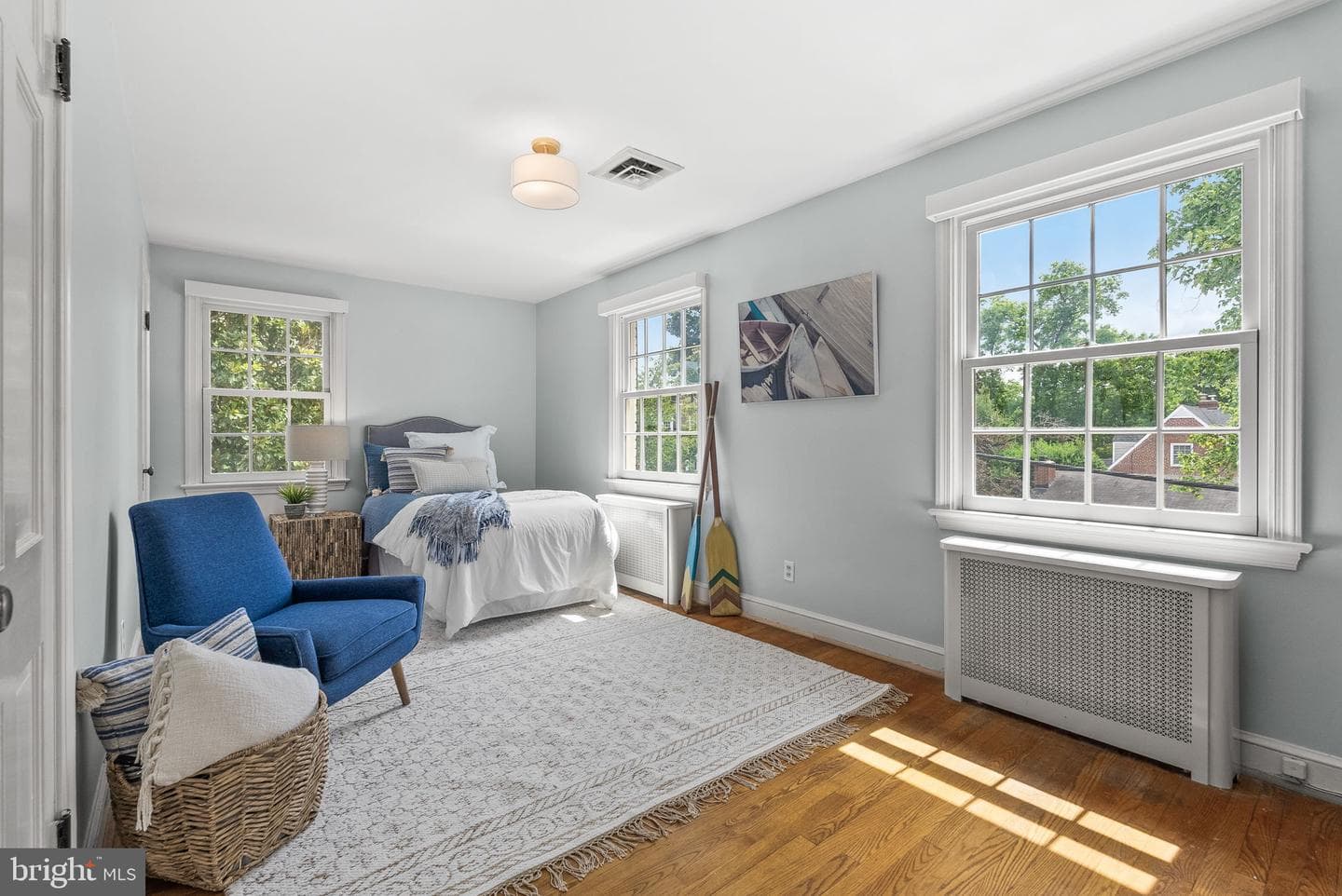 501 Hilltop Terrace photo 17