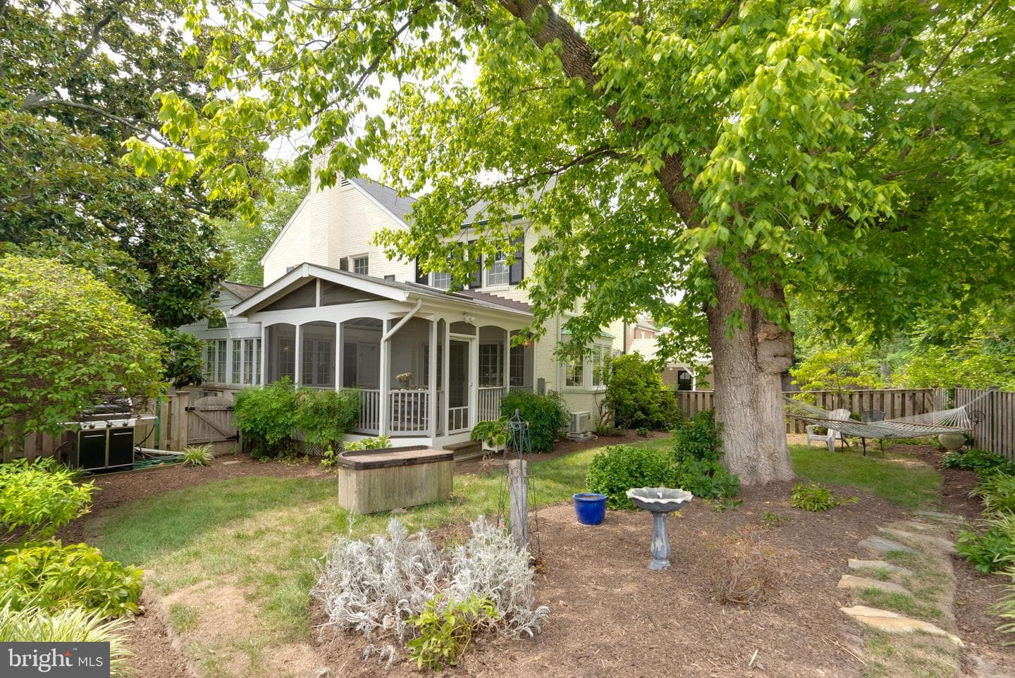 501 Hilltop Terrace photo 28