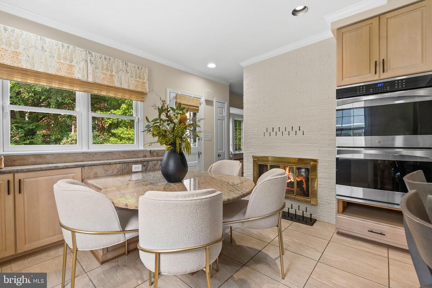 501 Hilltop Terrace photo 6