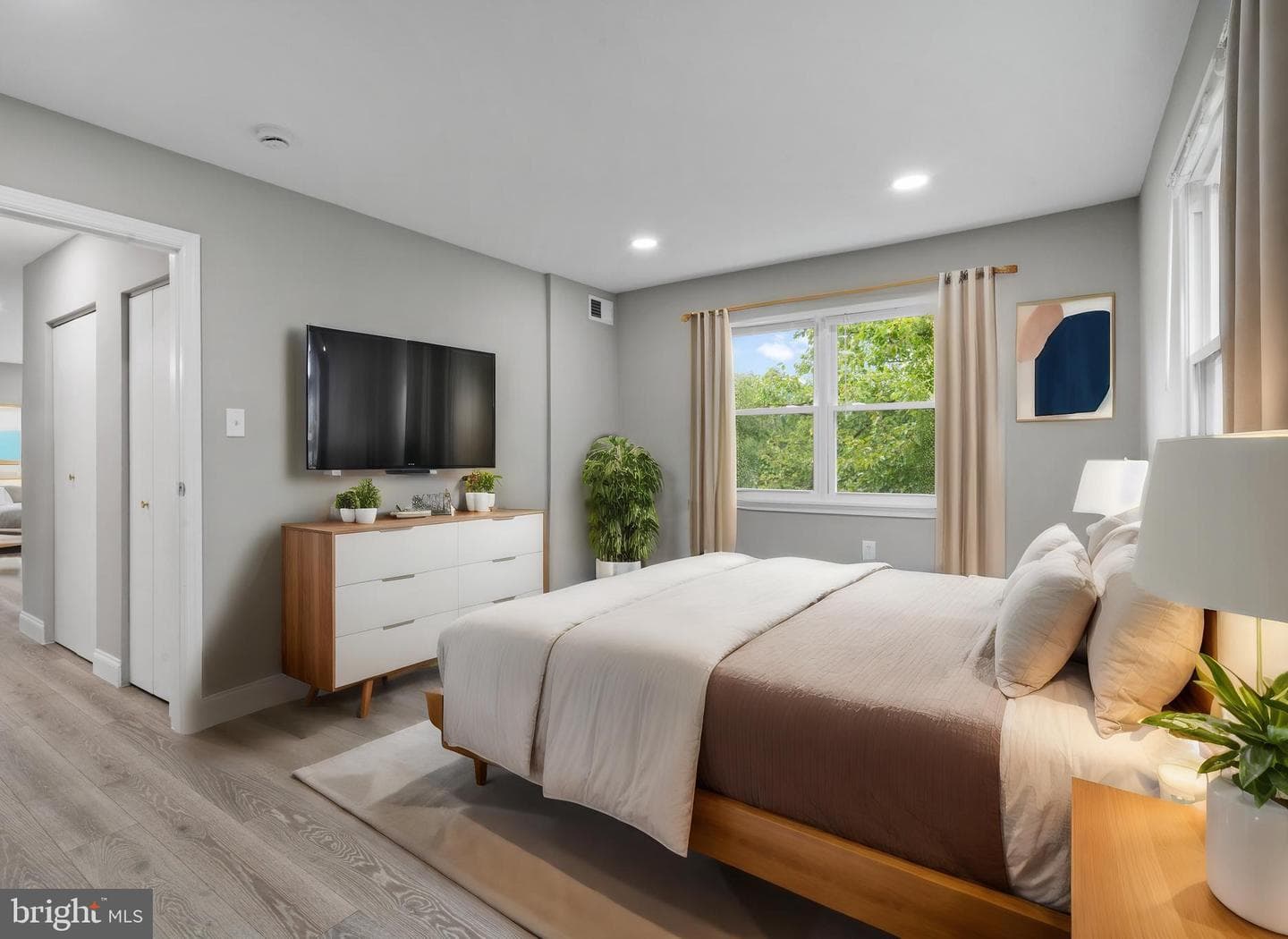 438 N Armistead Street #303 photo 8