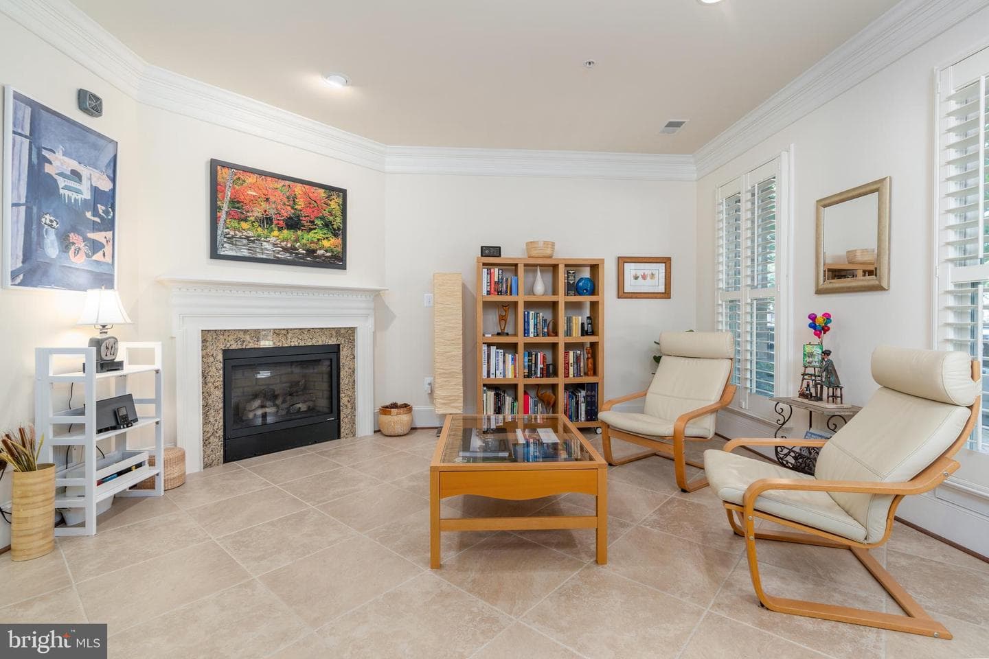 1868 Carpenter Road photo 4