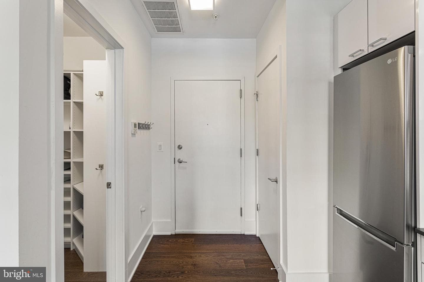 515 N Washington Street #204 photo 12