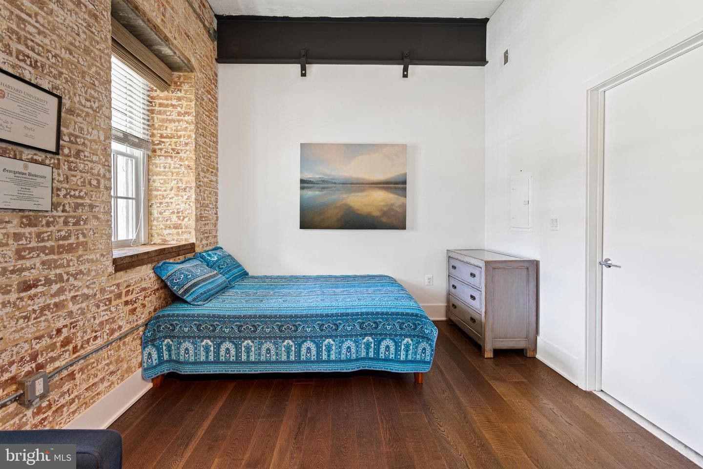 515 N Washington Street #204 photo 31