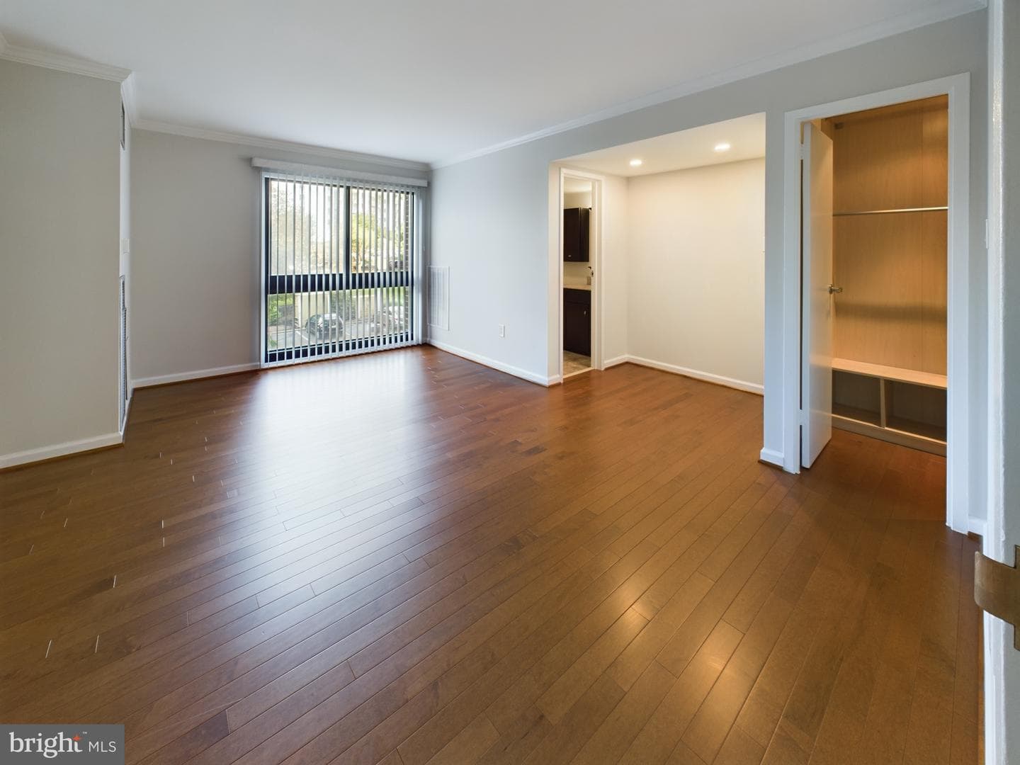 250 S Reynolds Street #204 photo 19