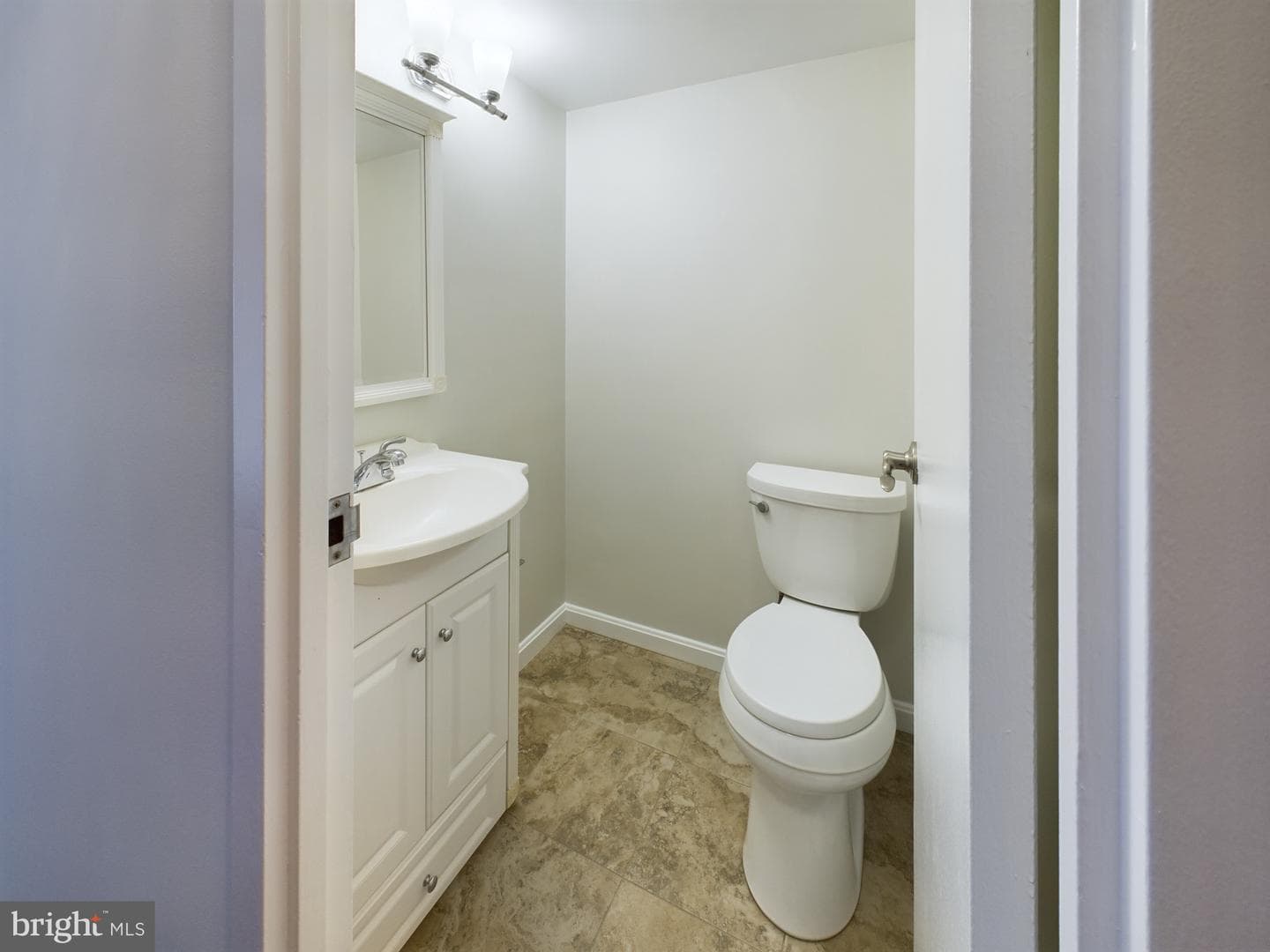 250 S Reynolds Street #204 photo 4