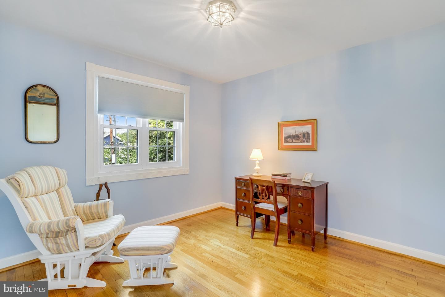 34 E Rosemont Avenue photo 18