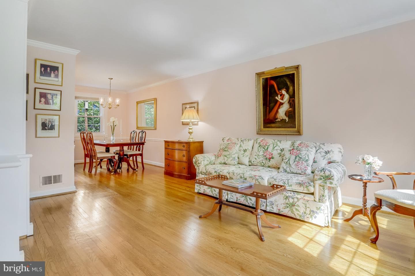 34 E Rosemont Avenue photo 3