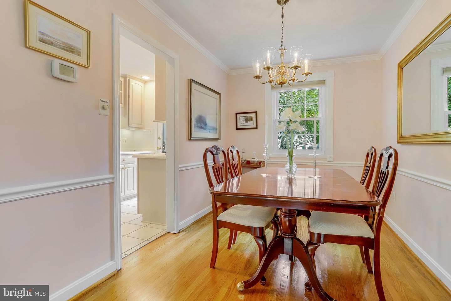34 E Rosemont Avenue photo 7