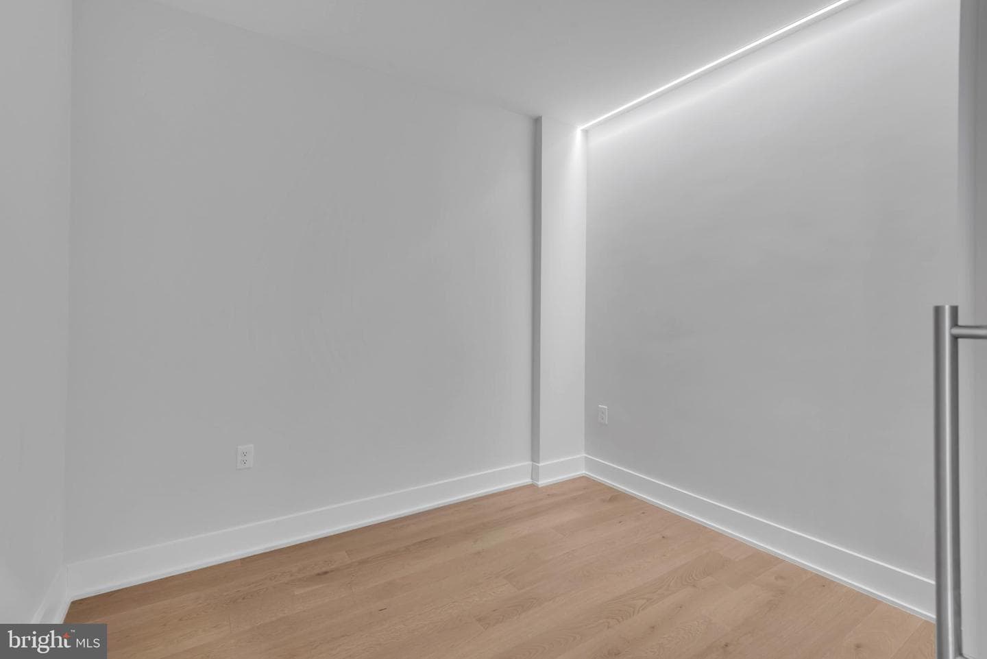701 Swann Avenue ##one-110 photo 5