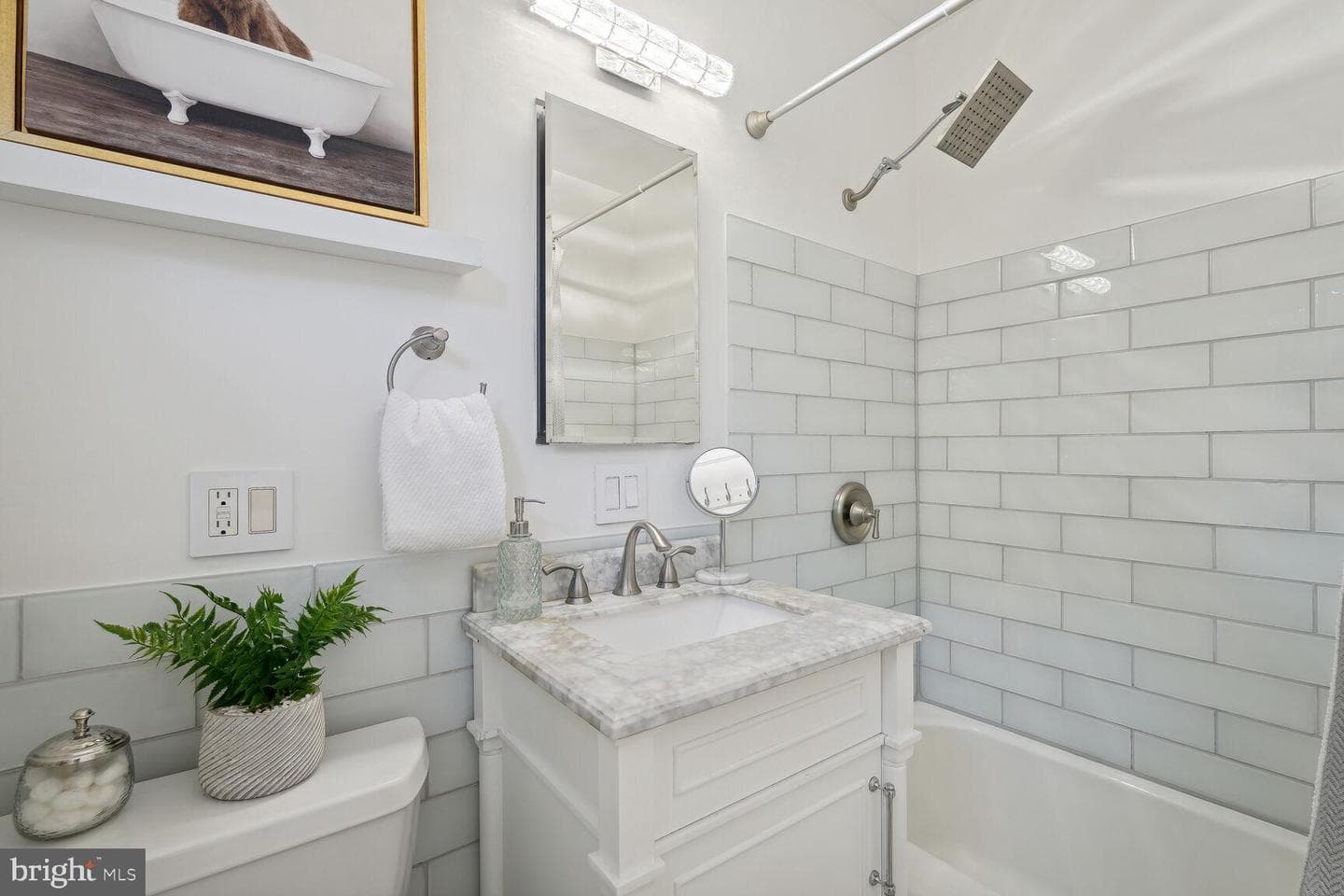 1613 Ripon Place photo 13