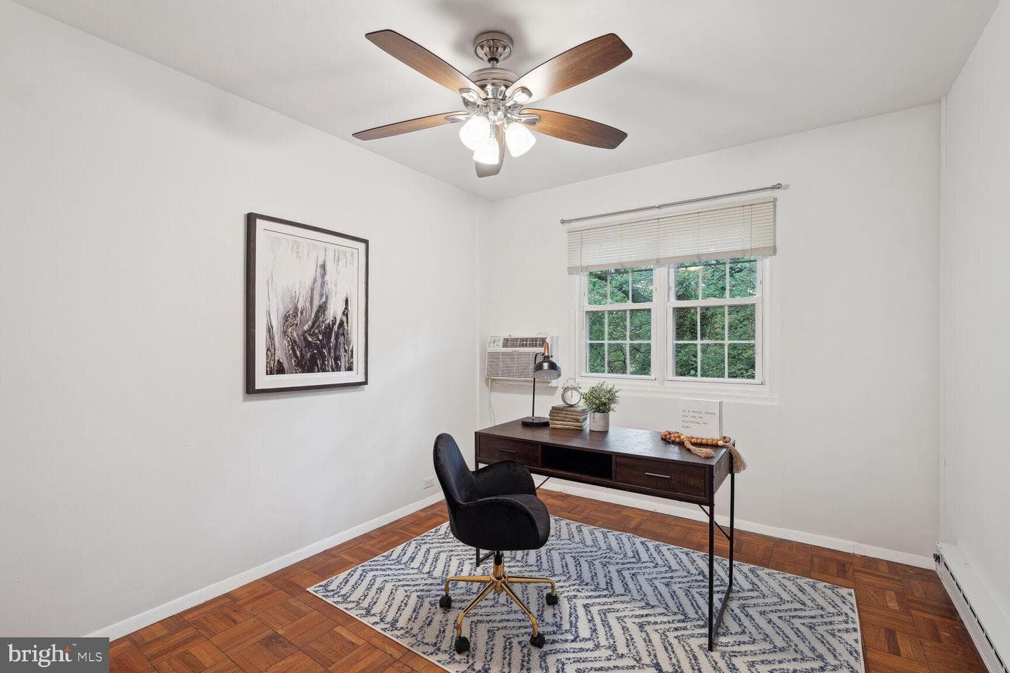 1613 Ripon Place photo 15