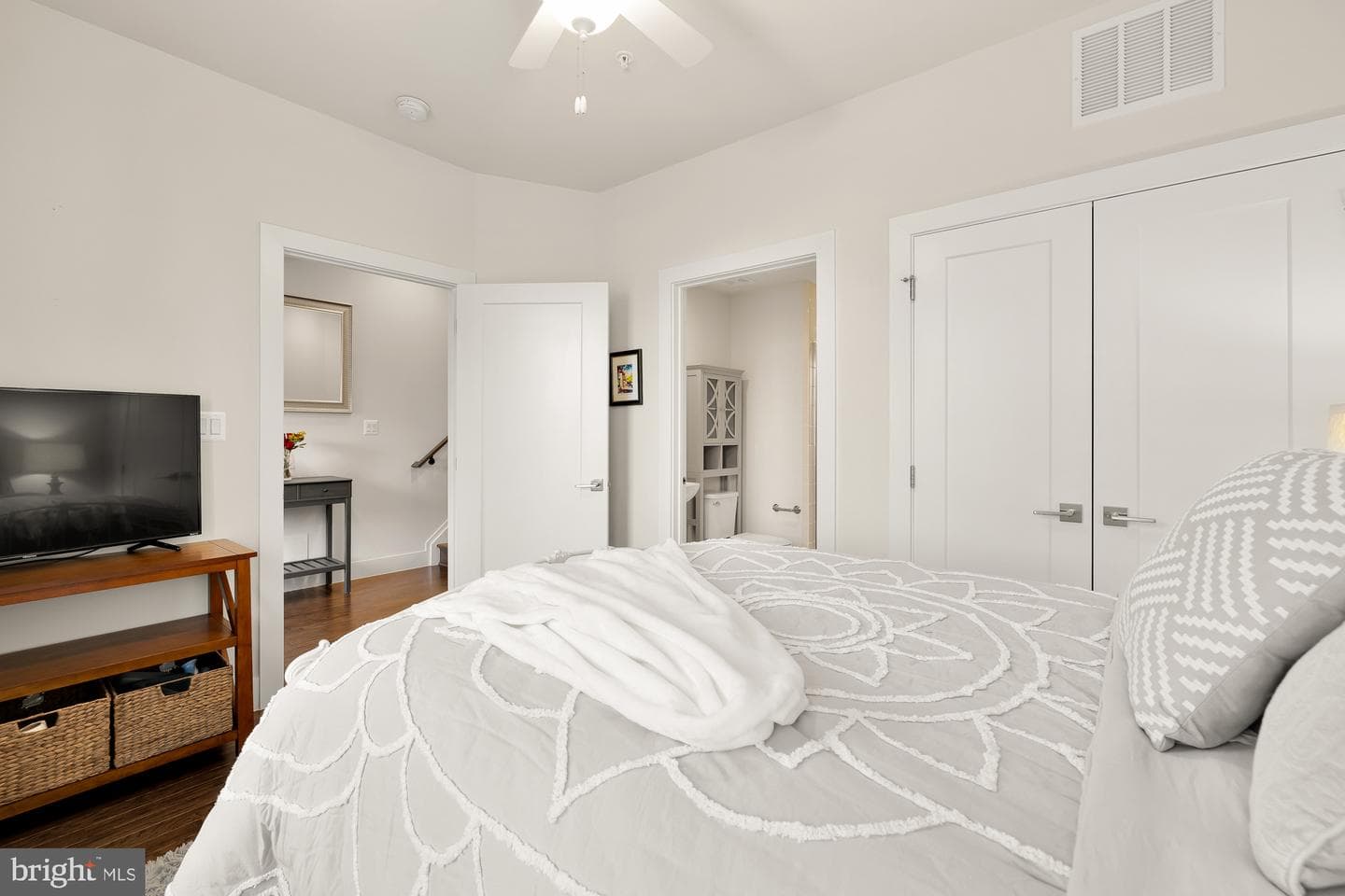 114 Ike Drive photo 9