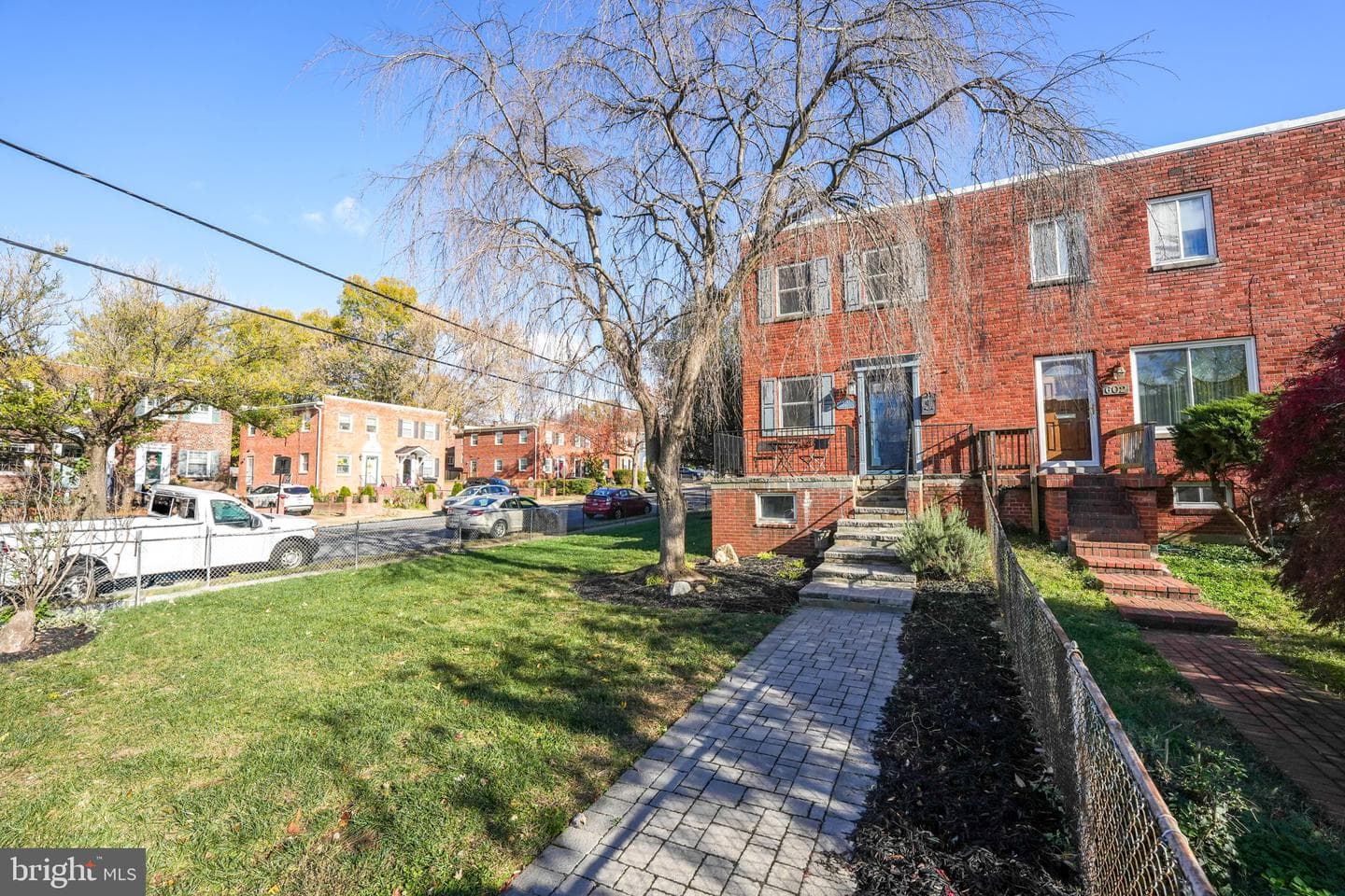 600 S Fayette Street photo 2