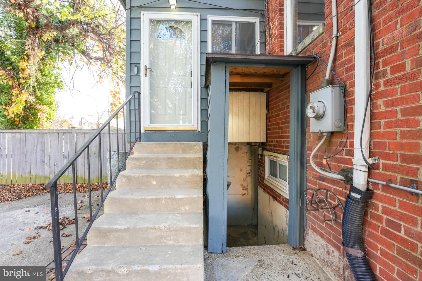 600 S Fayette Street photo 28