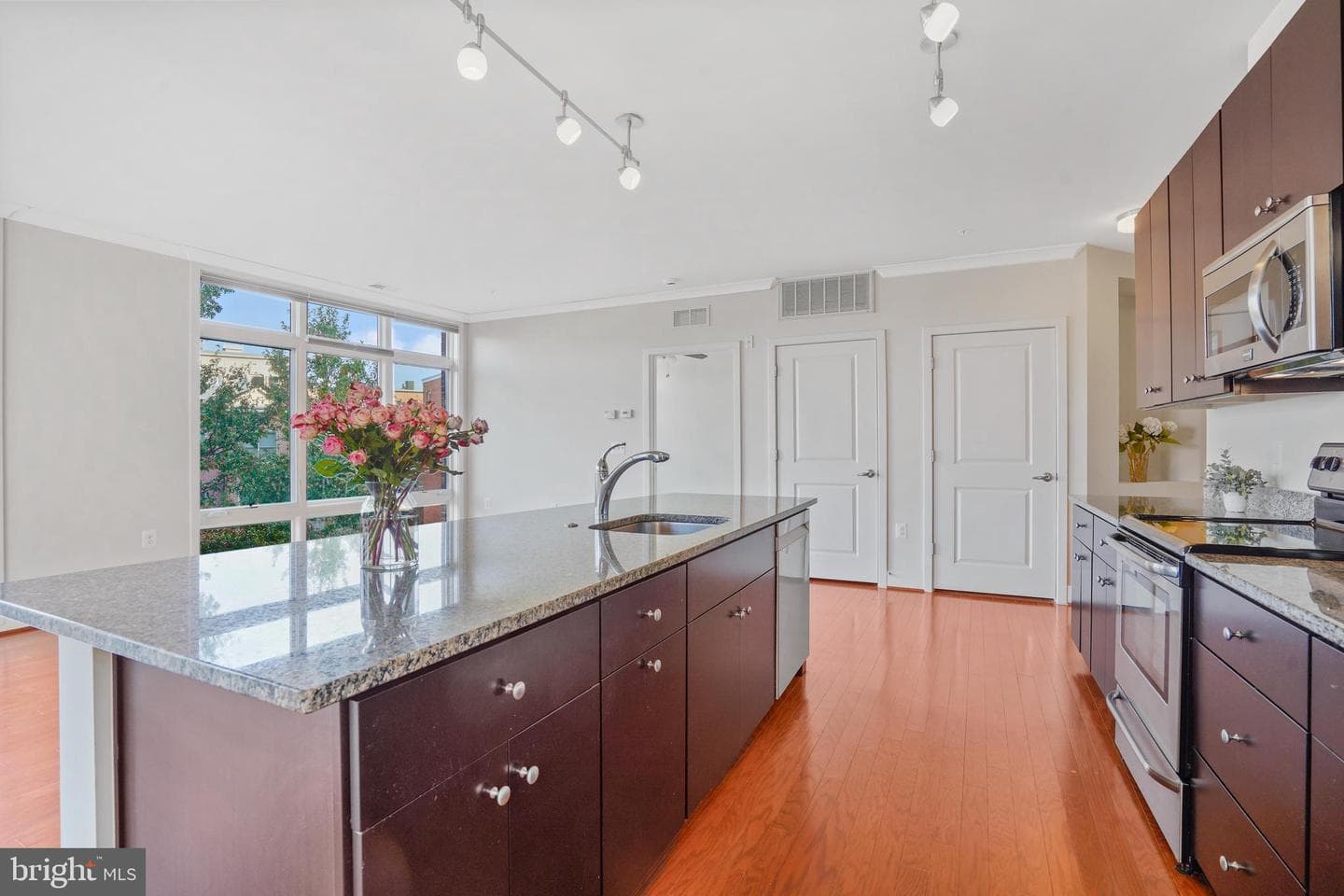 915 N Patrick Street #305 photo 3