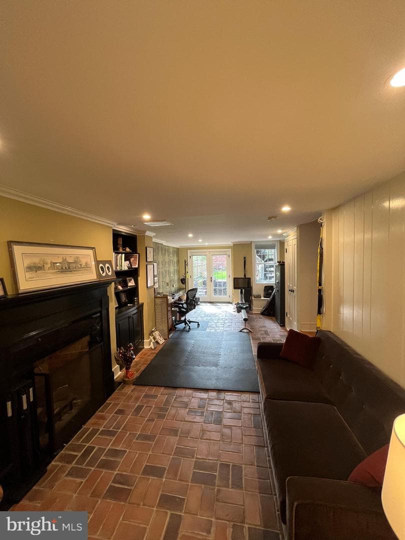 1110 Prince Street photo 25