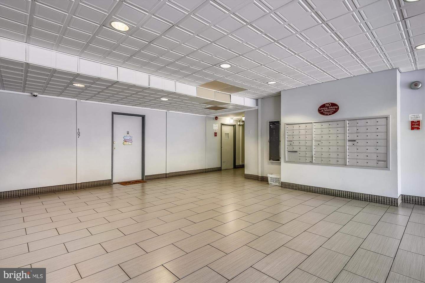 5831 Quantrell Avenue #509 photo 26