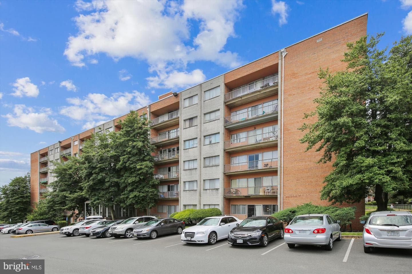 5831 Quantrell Avenue #509 photo 27