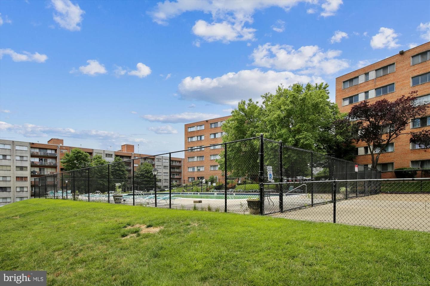 5831 Quantrell Avenue #509 photo 33