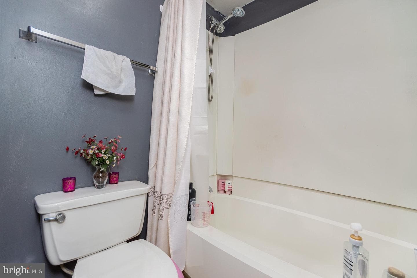 203 Yoakum Parkway #603 photo 19