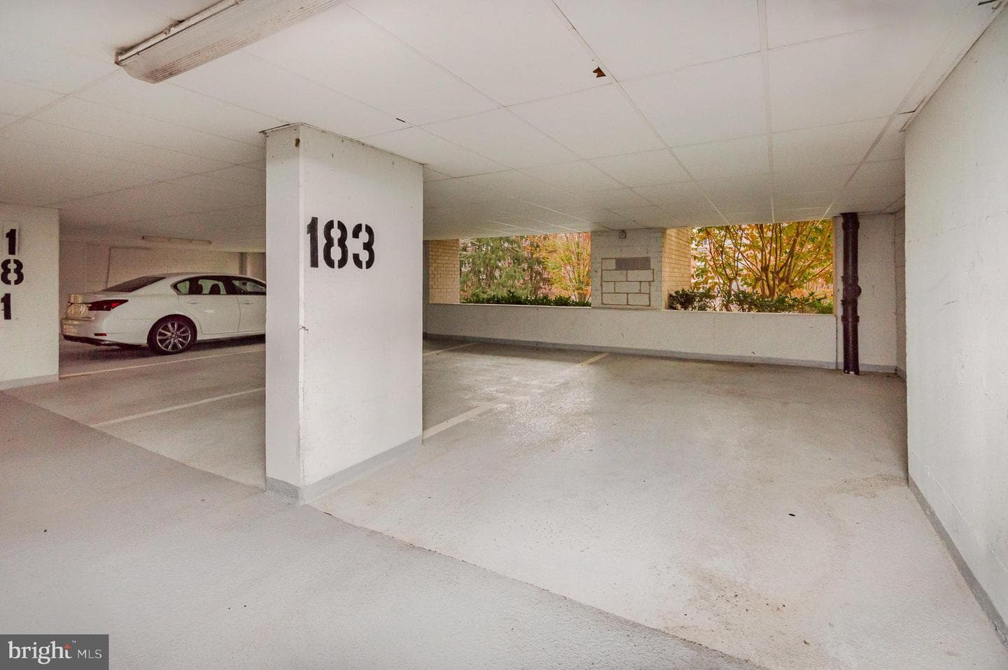 203 Yoakum Parkway #603 photo 20