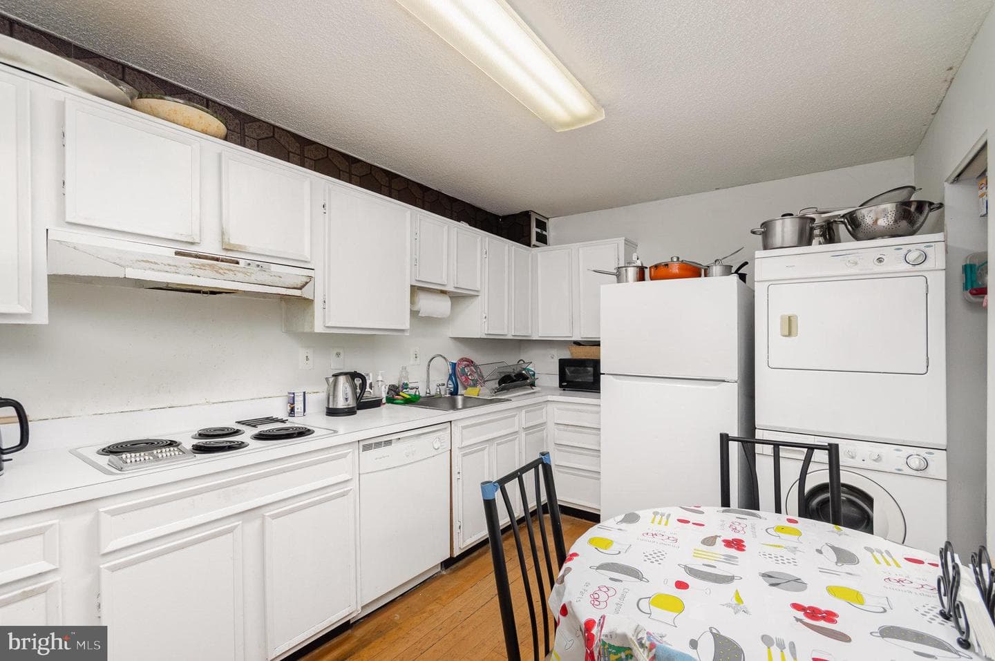 203 Yoakum Parkway #603 photo 9