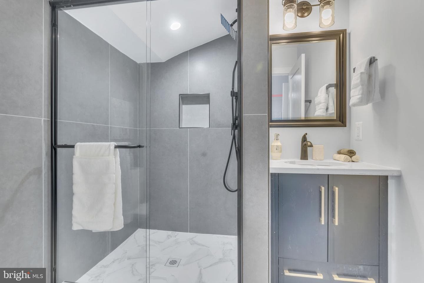 315 N Patrick Street photo 29