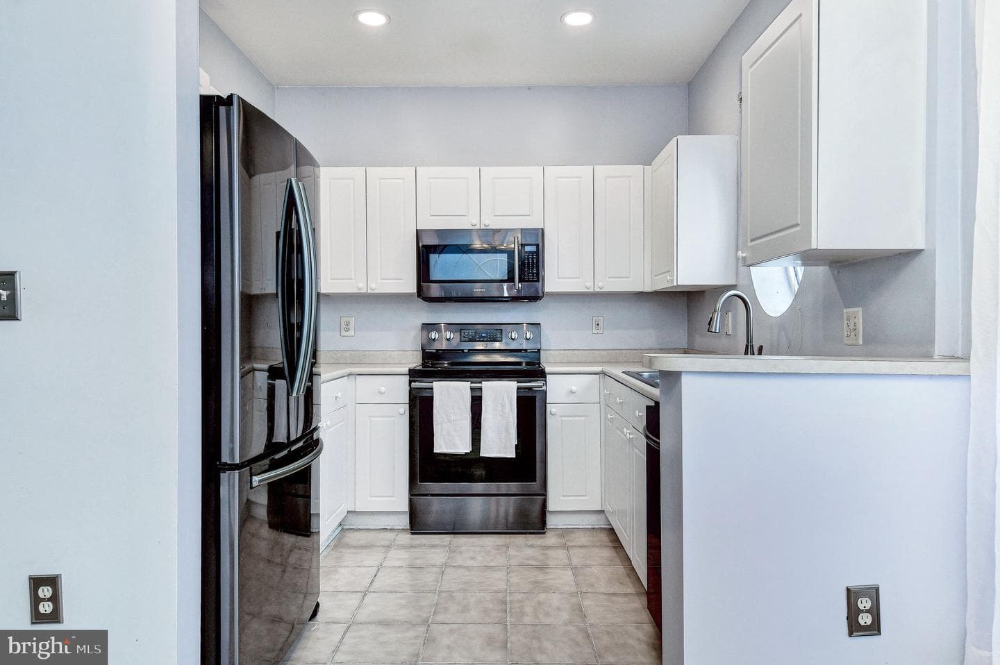 4560 Strutfield Lane #1102 photo 10