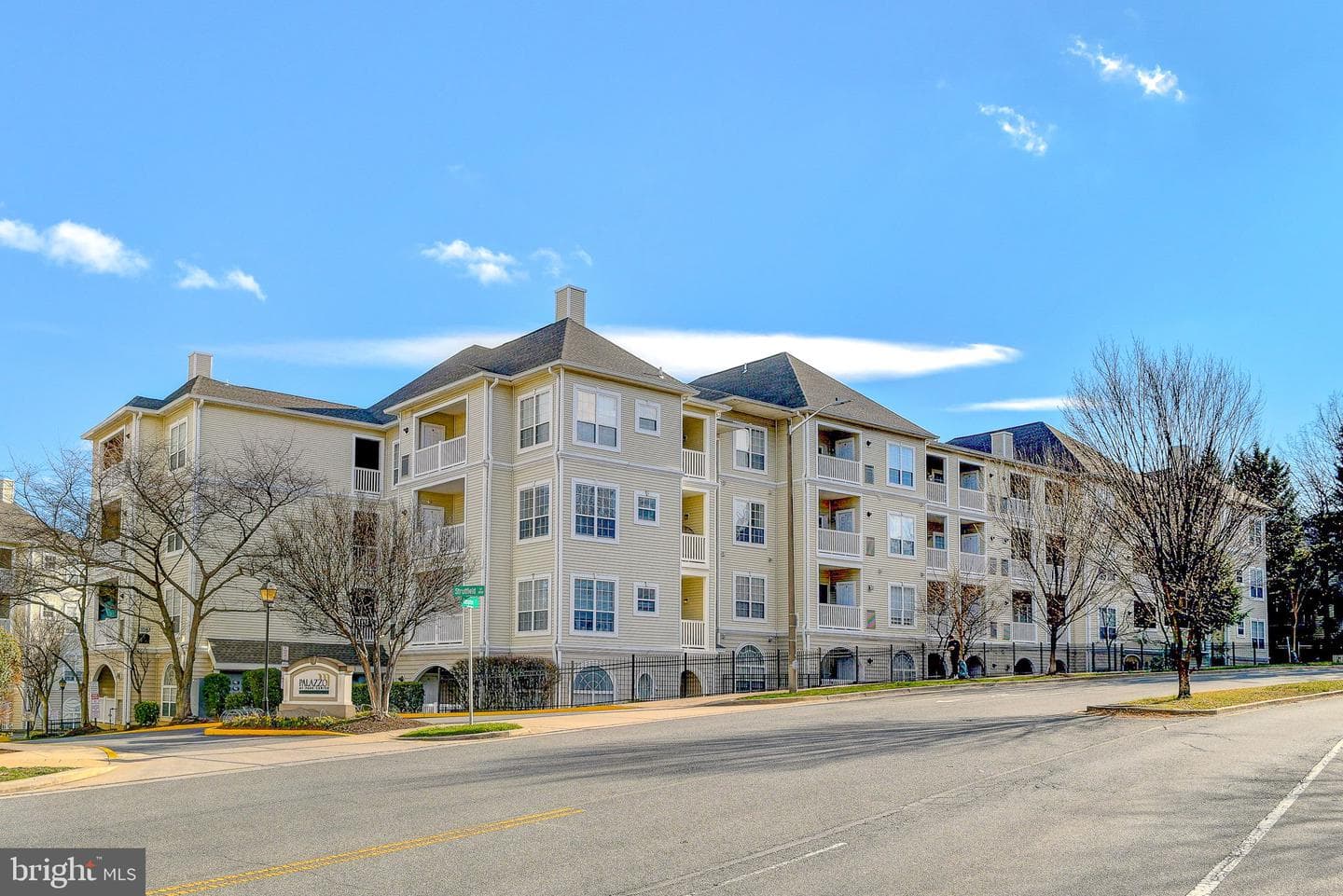 4560 Strutfield Lane #1102 photo 2