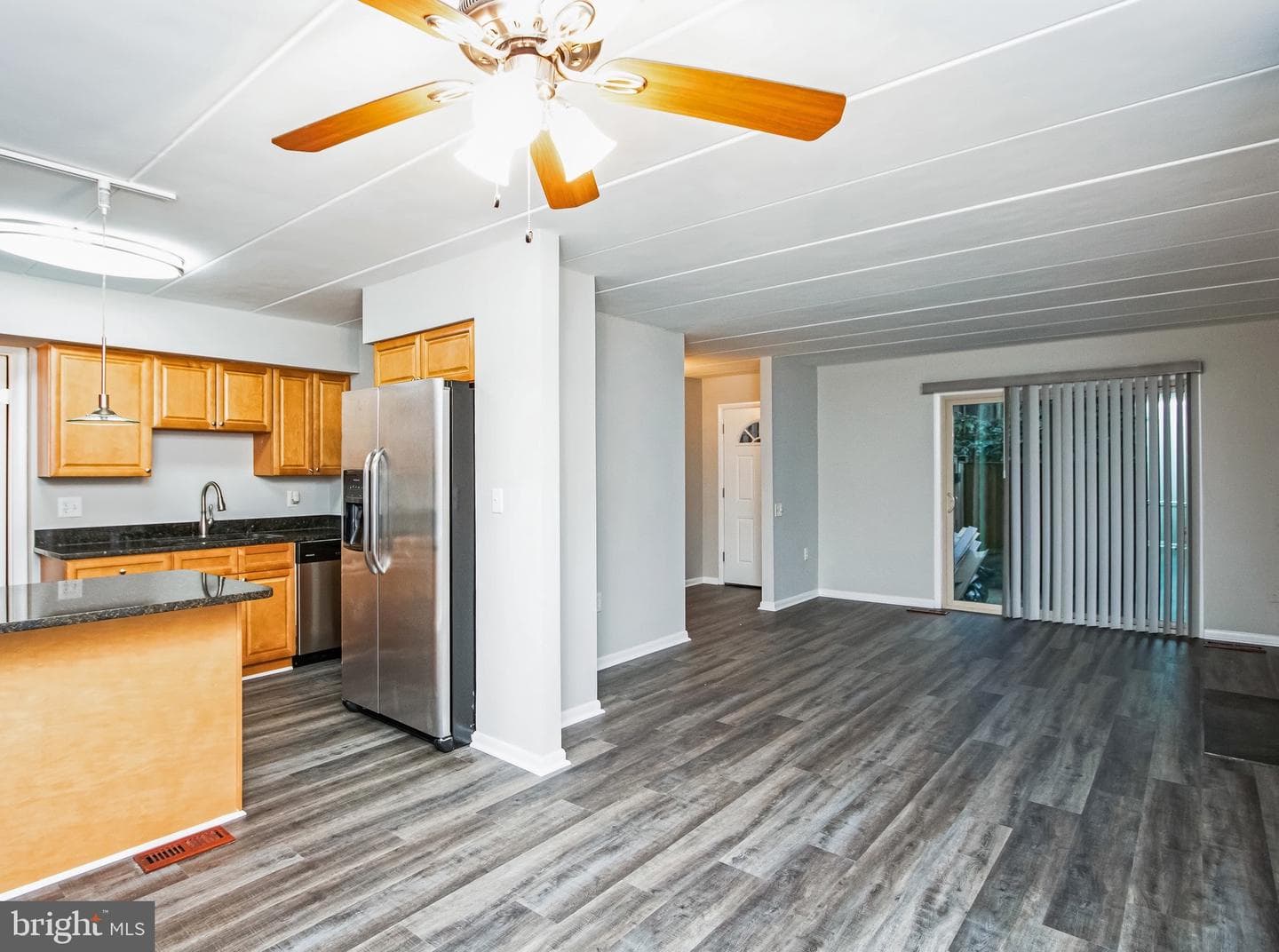 1776 Dogwood Drive photo 2